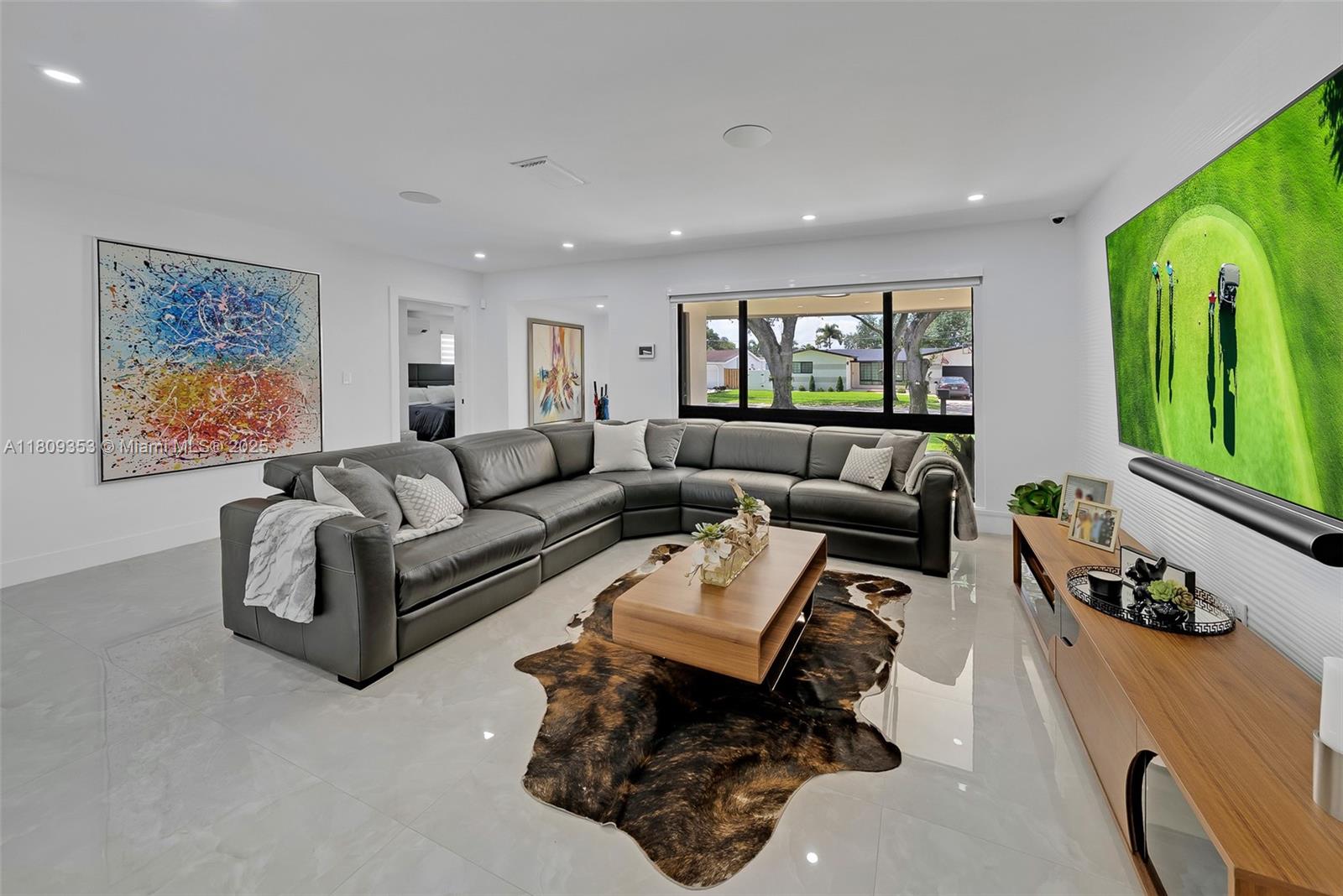 9241 SW 55th St, Cooper City, Florida image 2