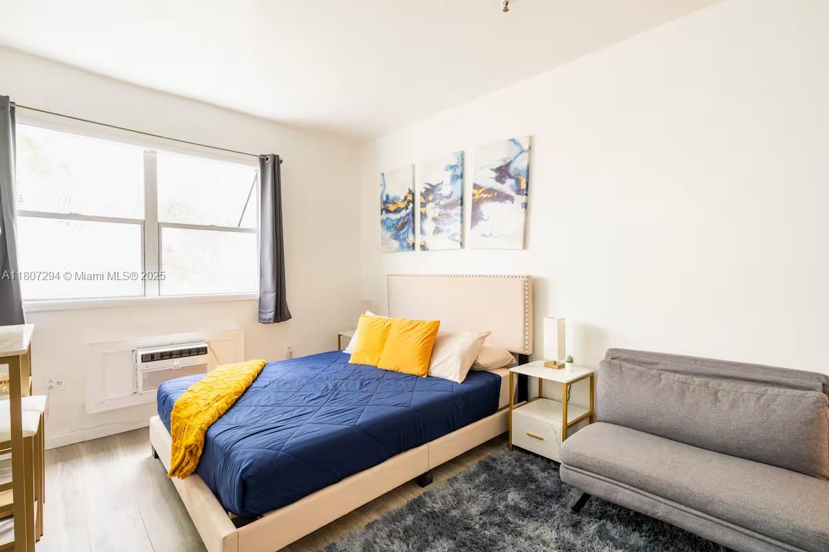 Property photo # 0