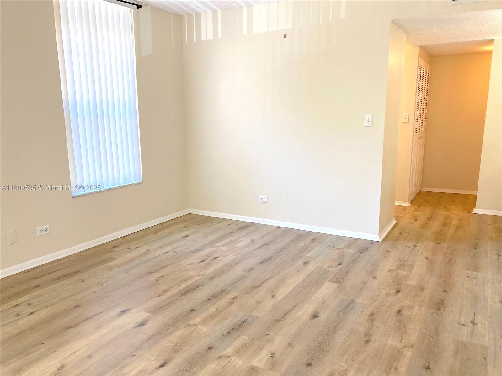 3660 Inverrary Dr #2X, Lauderhill, Florida image 17