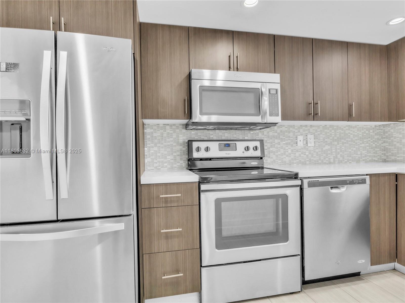Property photo # 9