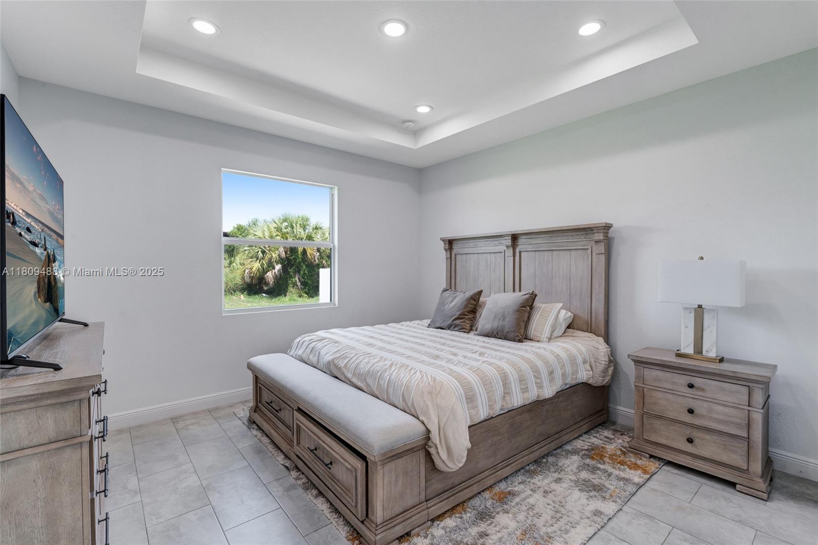 8070 Marsh Cir, La Belle, Florida image 12