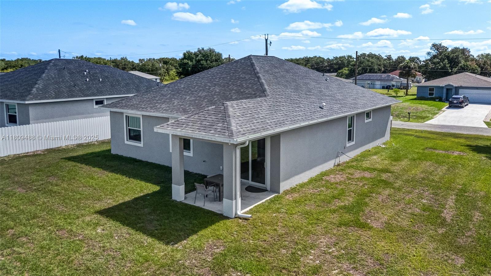 8070 Marsh Cir, La Belle, Florida image 28