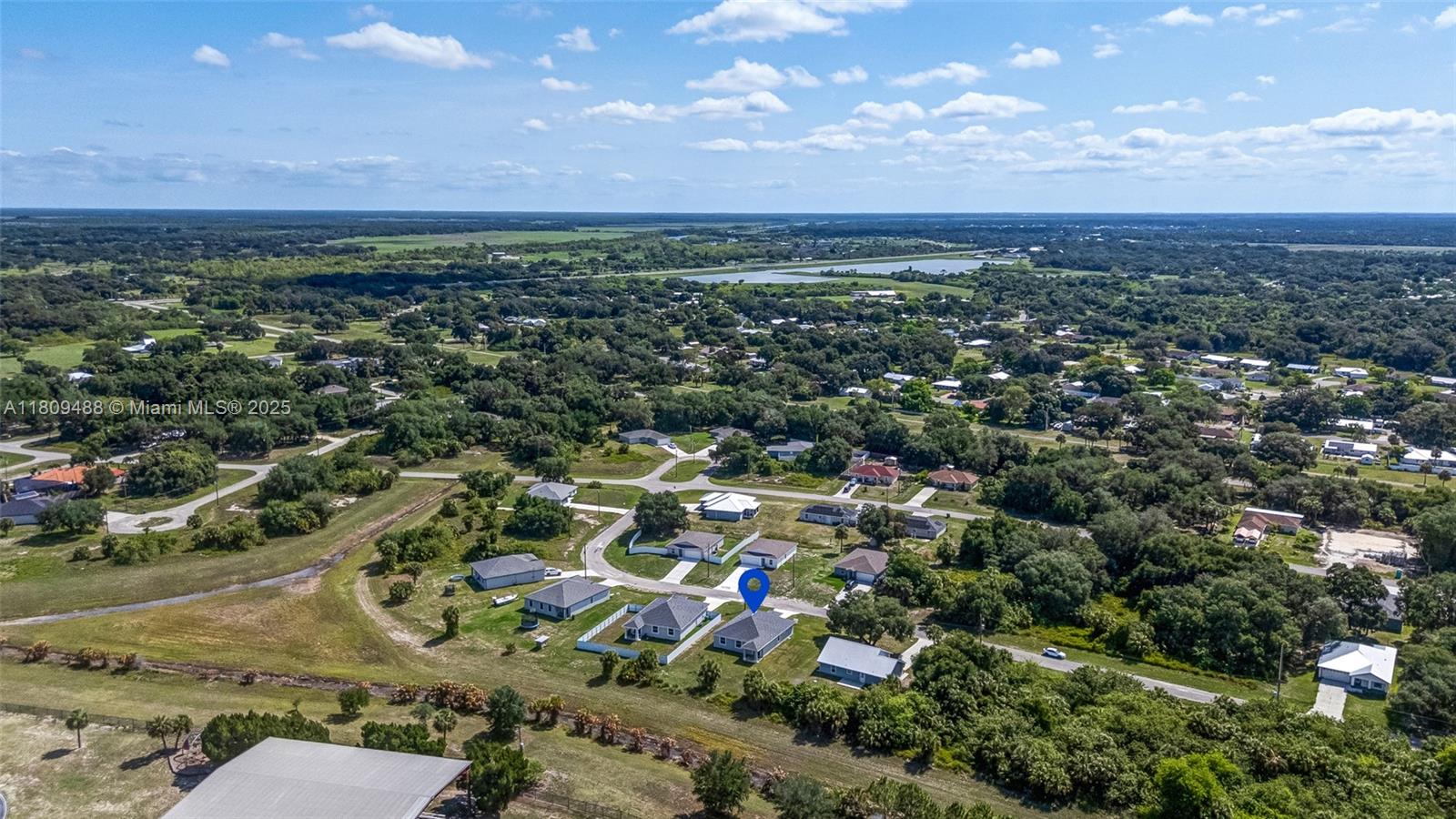 8070 Marsh Cir, La Belle, Florida image 30