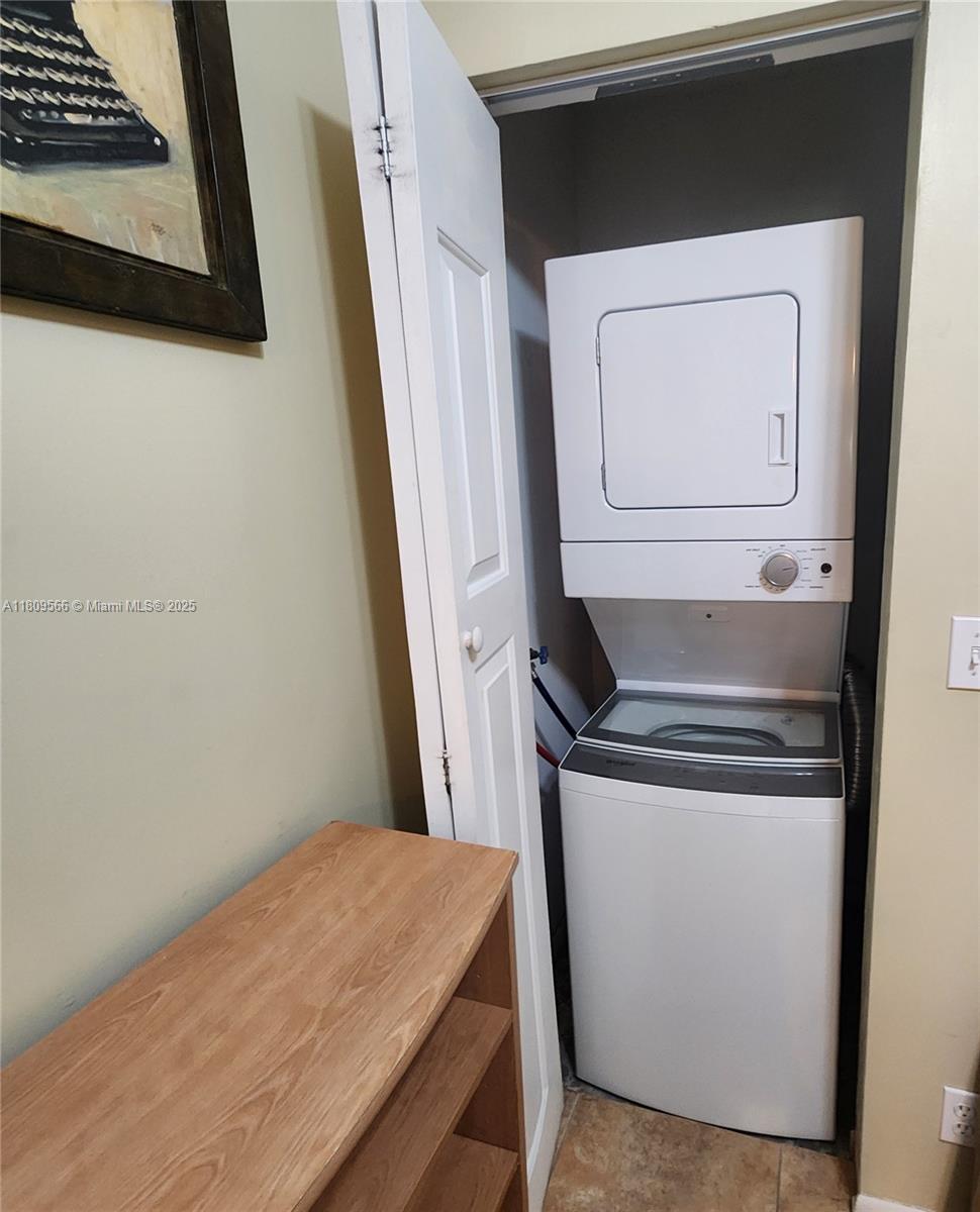 5542 Courtyard Dr #5542, Margate, Florida image 21