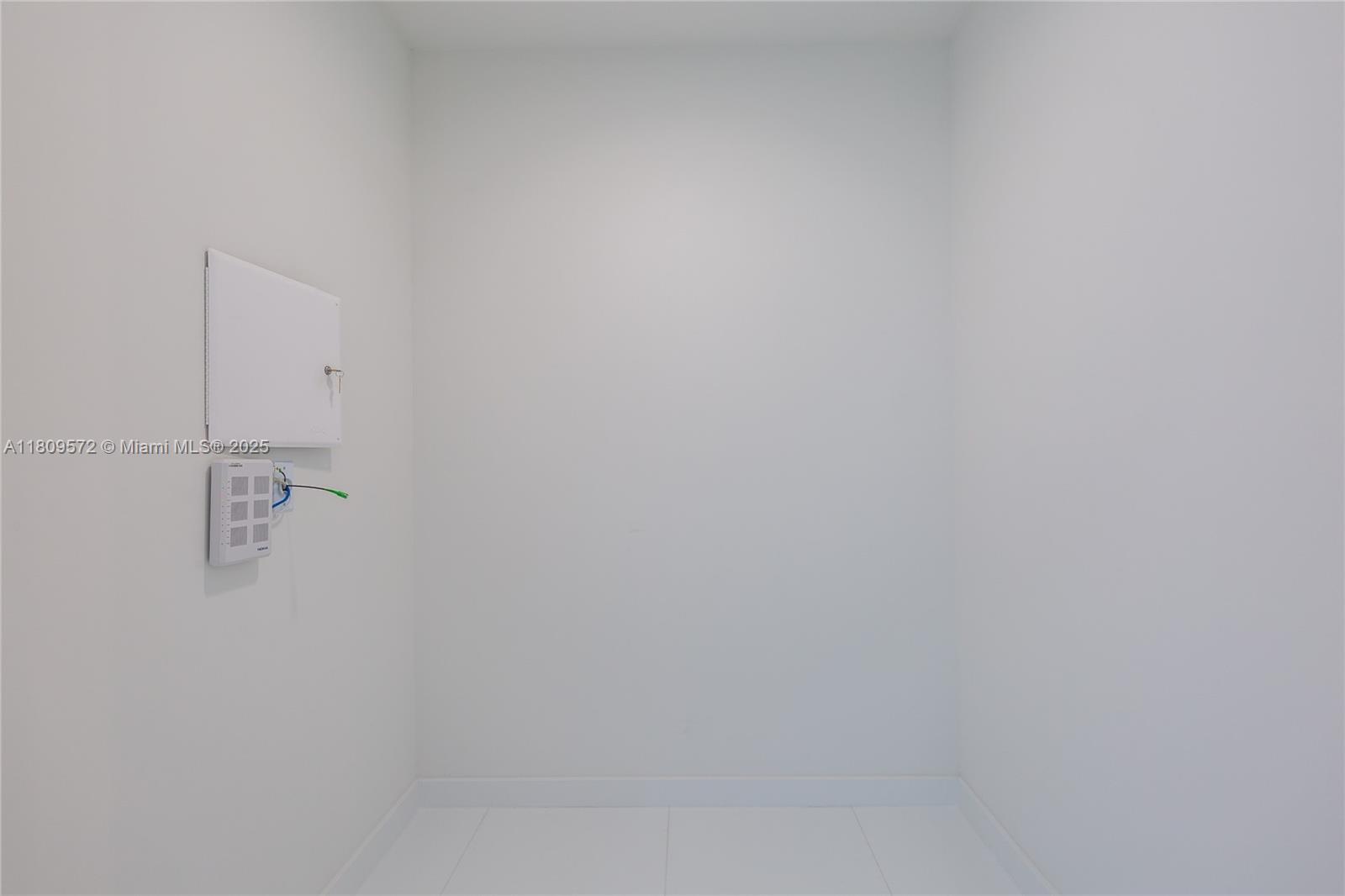 851 NE 1st Ave #3410, Miami FL 33132