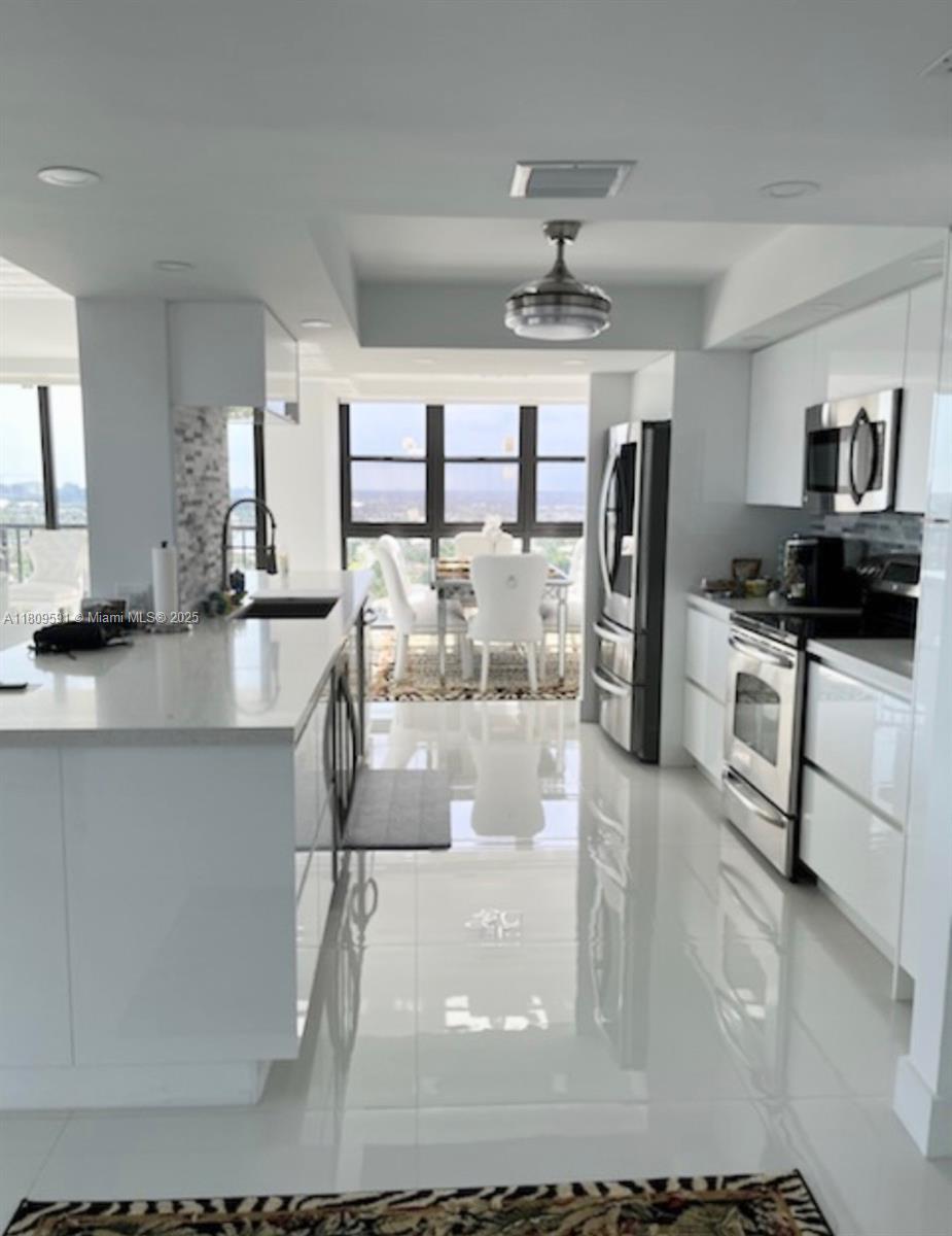 2017 S Ocean Dr #1510, Hallandale Beach, Florida image 27
