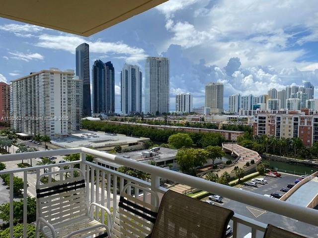 251 174th St #1112, Sunny Isles Beach, Florida image 1
