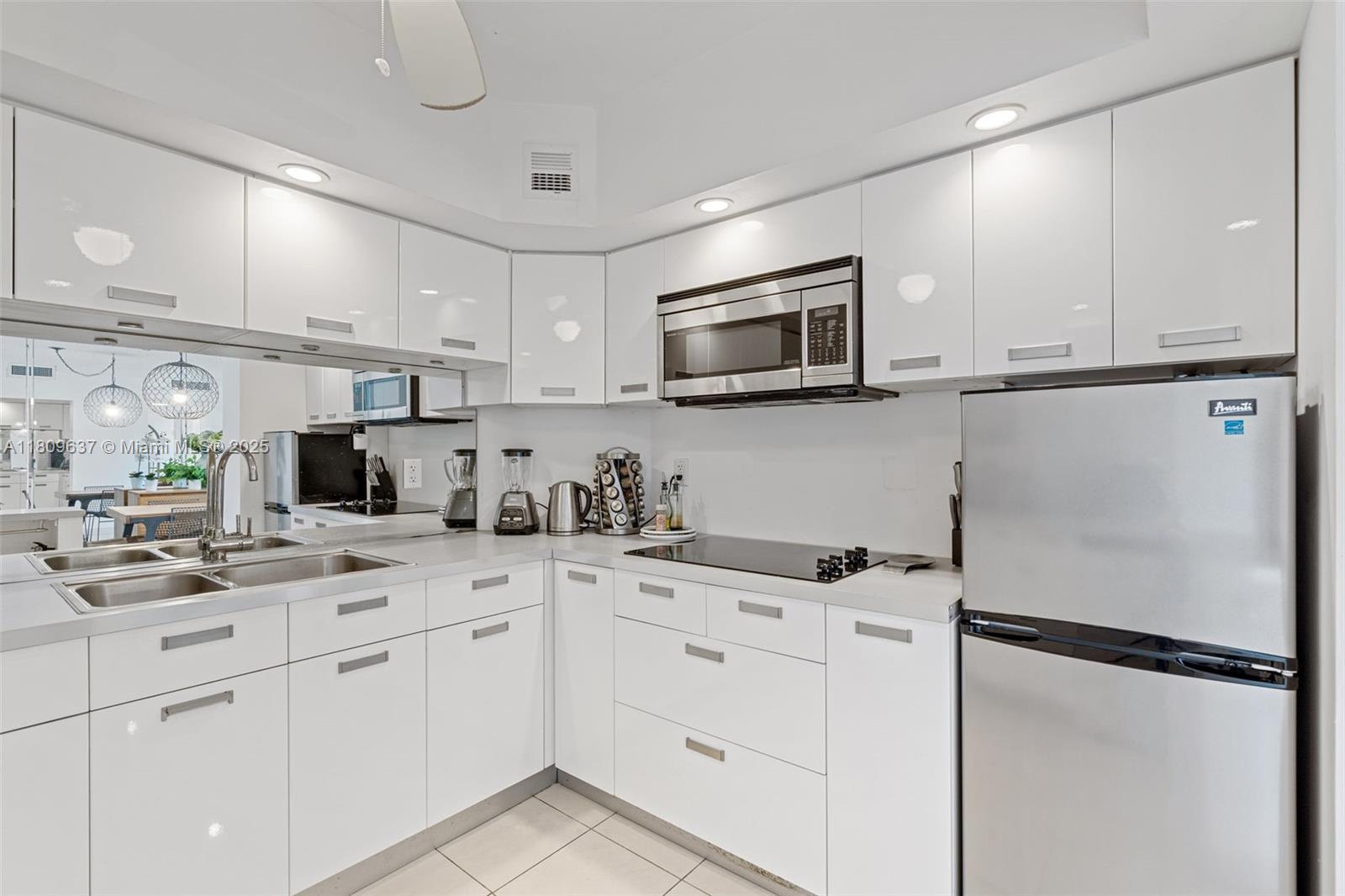 Property photo # 2