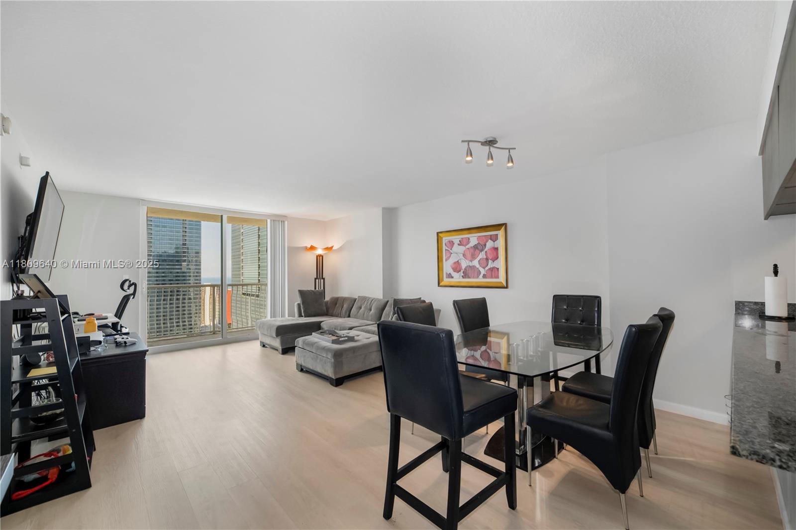 Property photo # 2