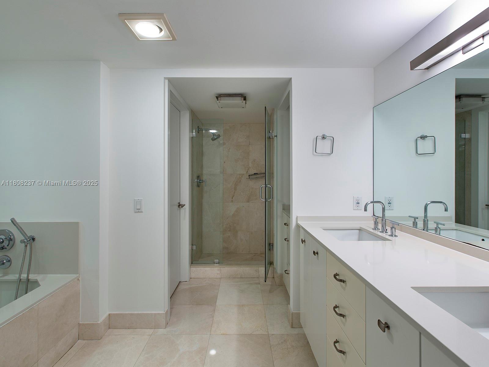 121 Crandon Blvd #252, Key Biscayne, Florida image 6