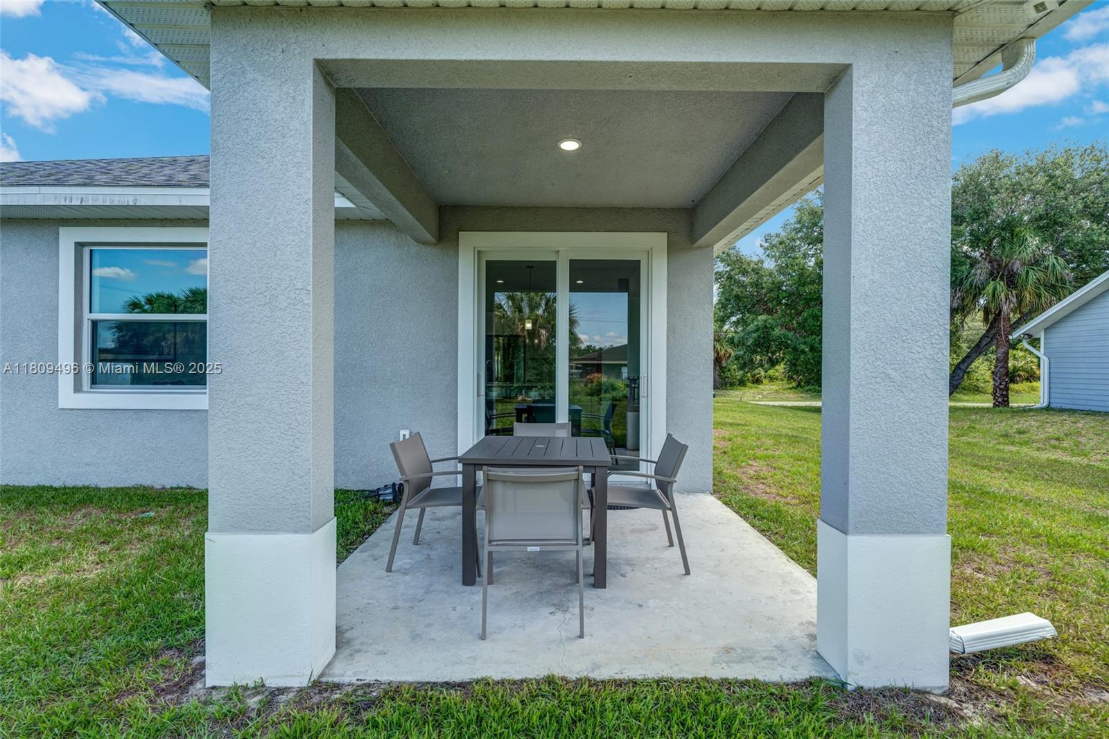 5027 S Peachtree Cir, La Belle, Florida image 29