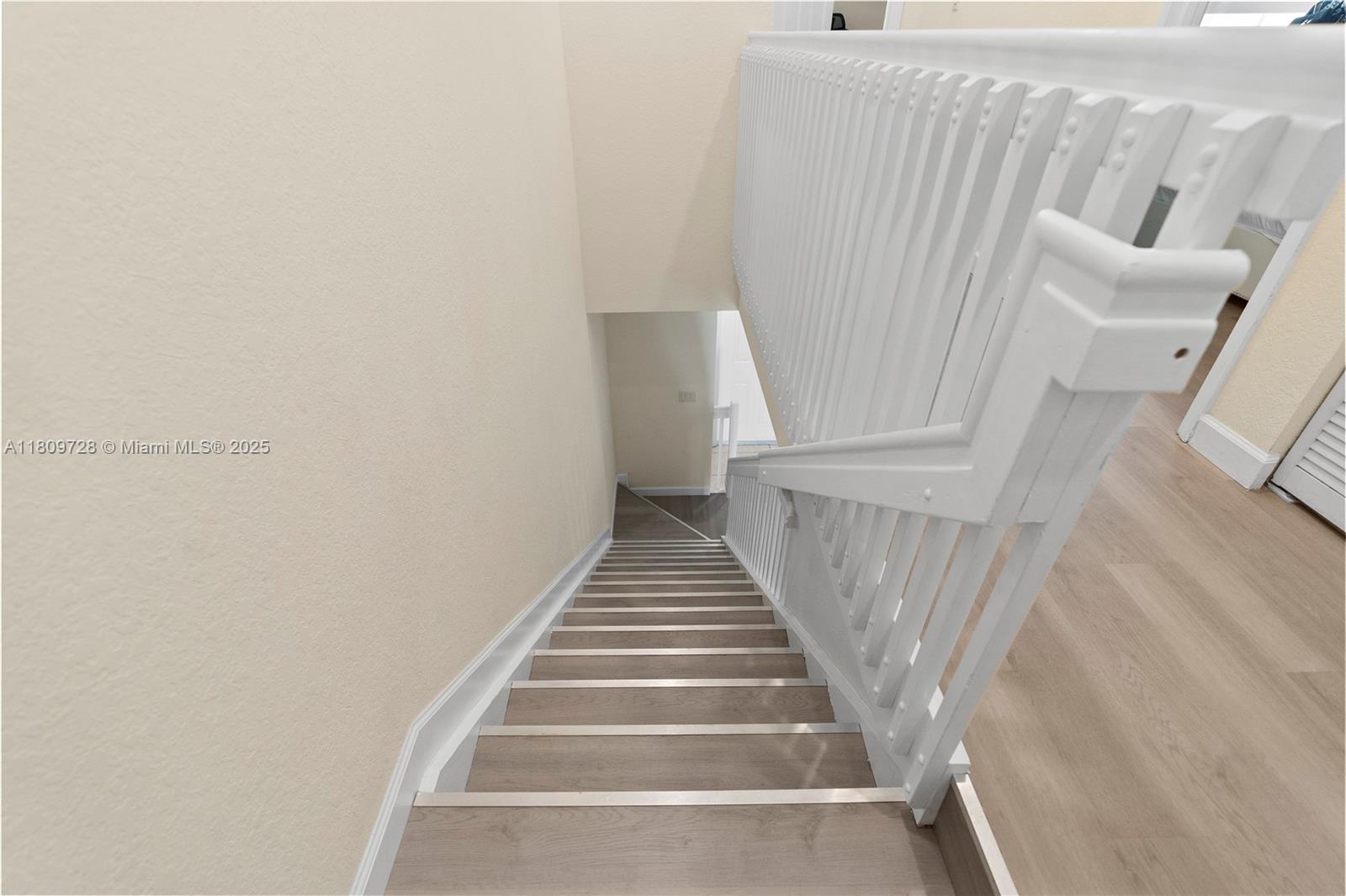 10606 W 32 Ln, Hialeah, Florida image 17