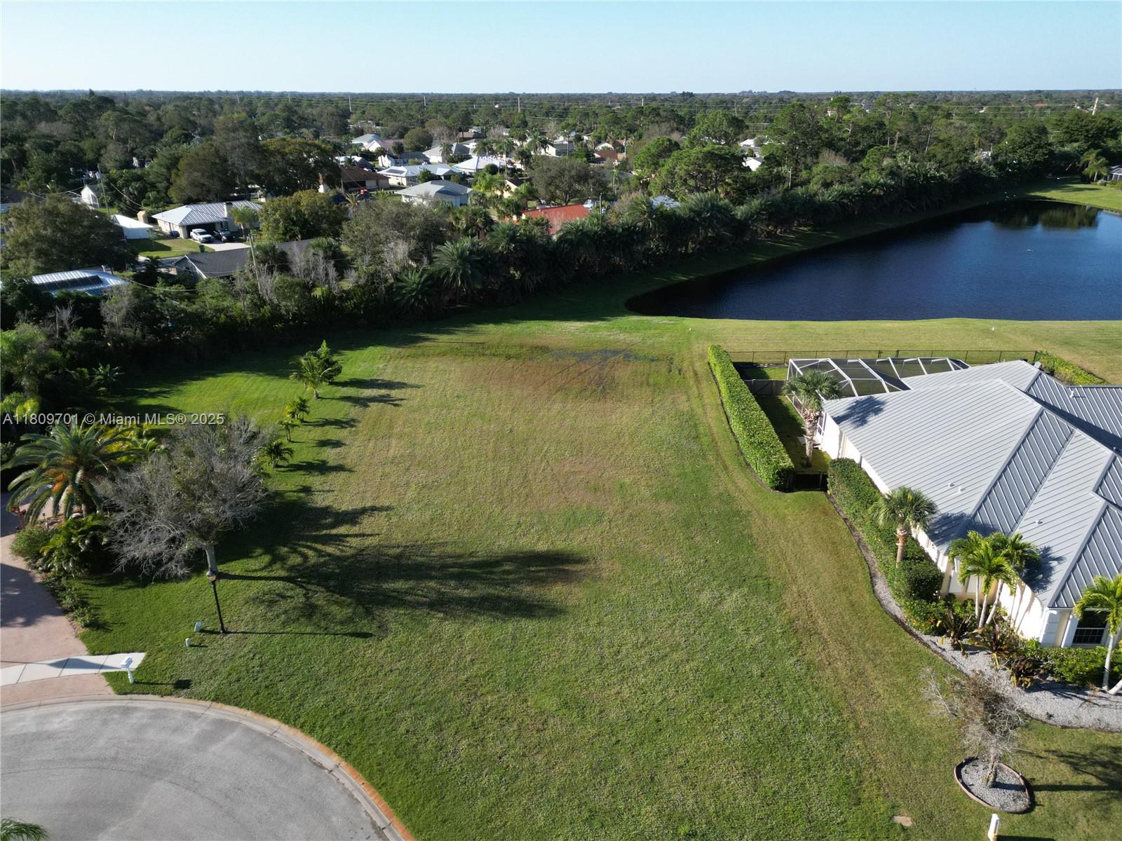 109 Snowy Egret Way, Sebastian, Florida image 2