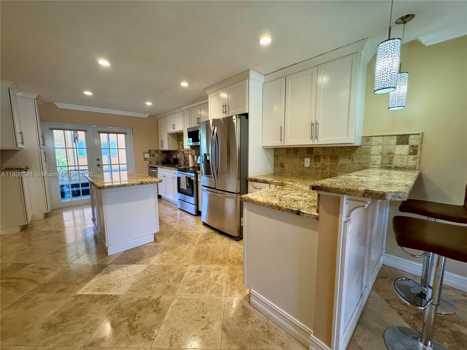2200 Monroe St #33, Hollywood, Florida image 9