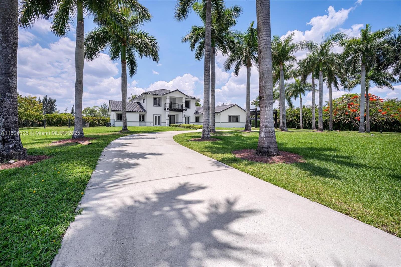 5121 SW 210th Ter, Southwest Ranches, Florida image 1