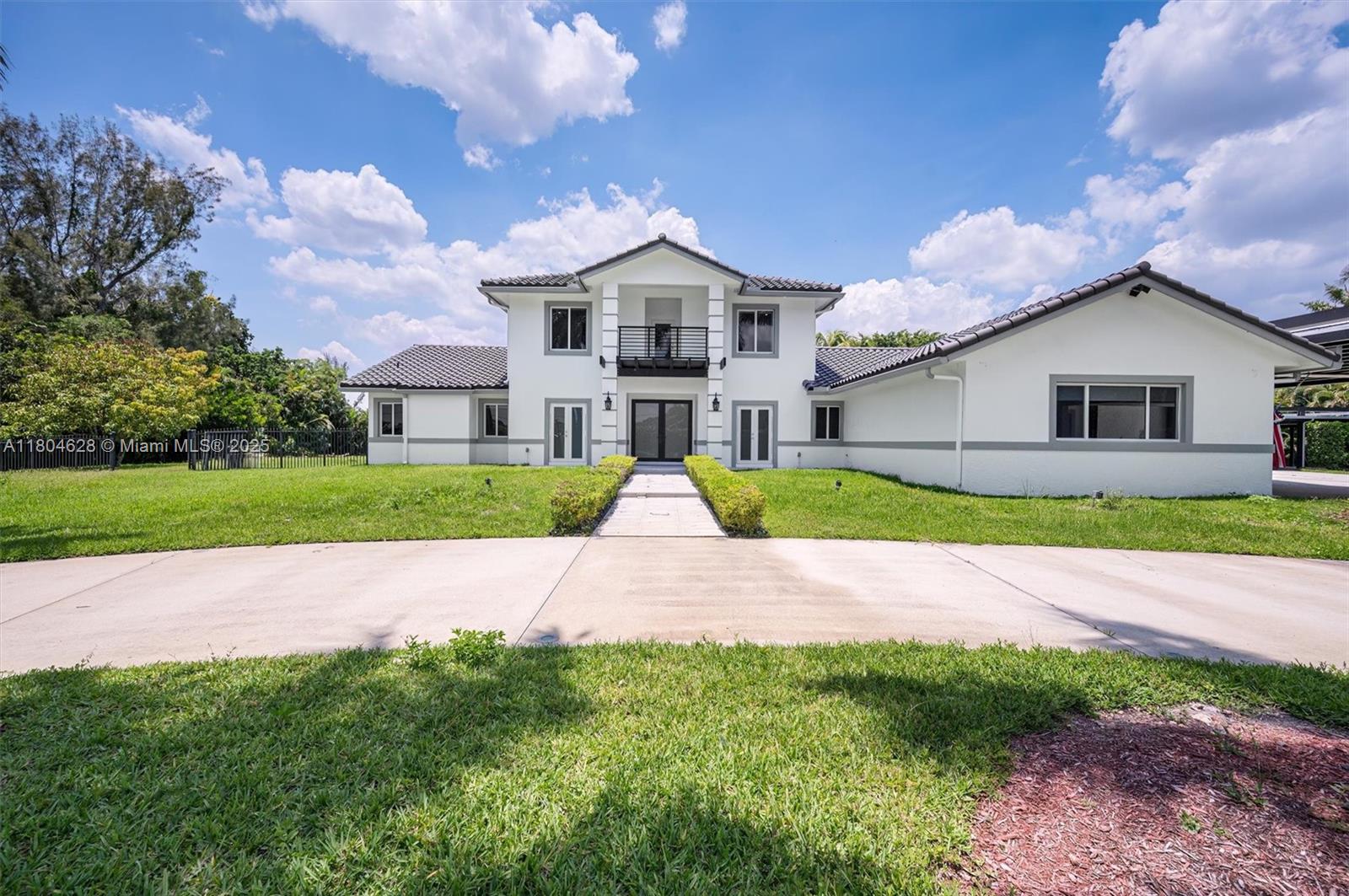 5121 SW 210th Ter, Southwest Ranches, Florida image 4