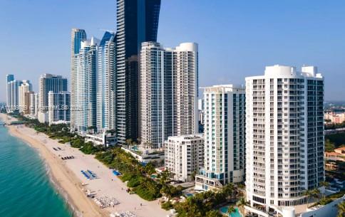 220 Kings Point Dr #106, Sunny Isles Beach, Florida image 9