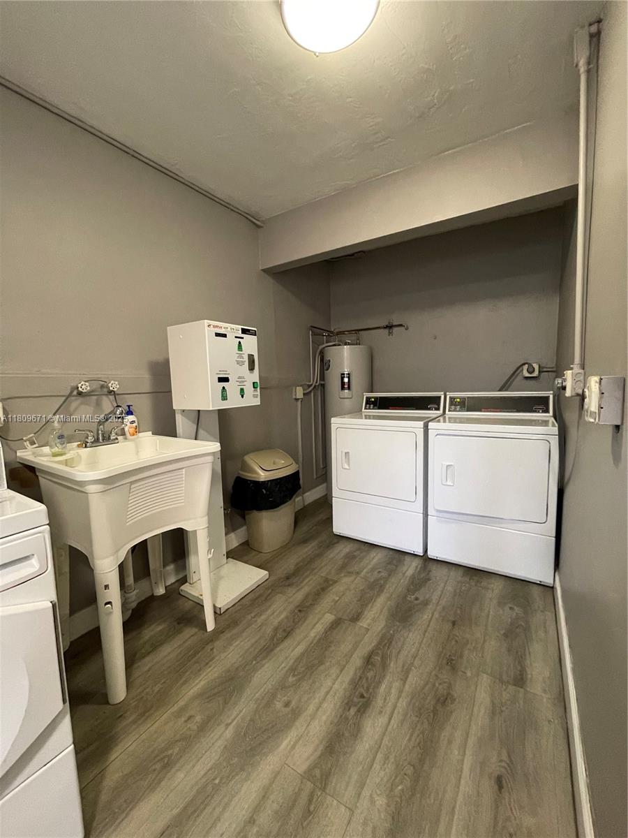 421 NE 1st St #119, Hallandale Beach, Florida image 28