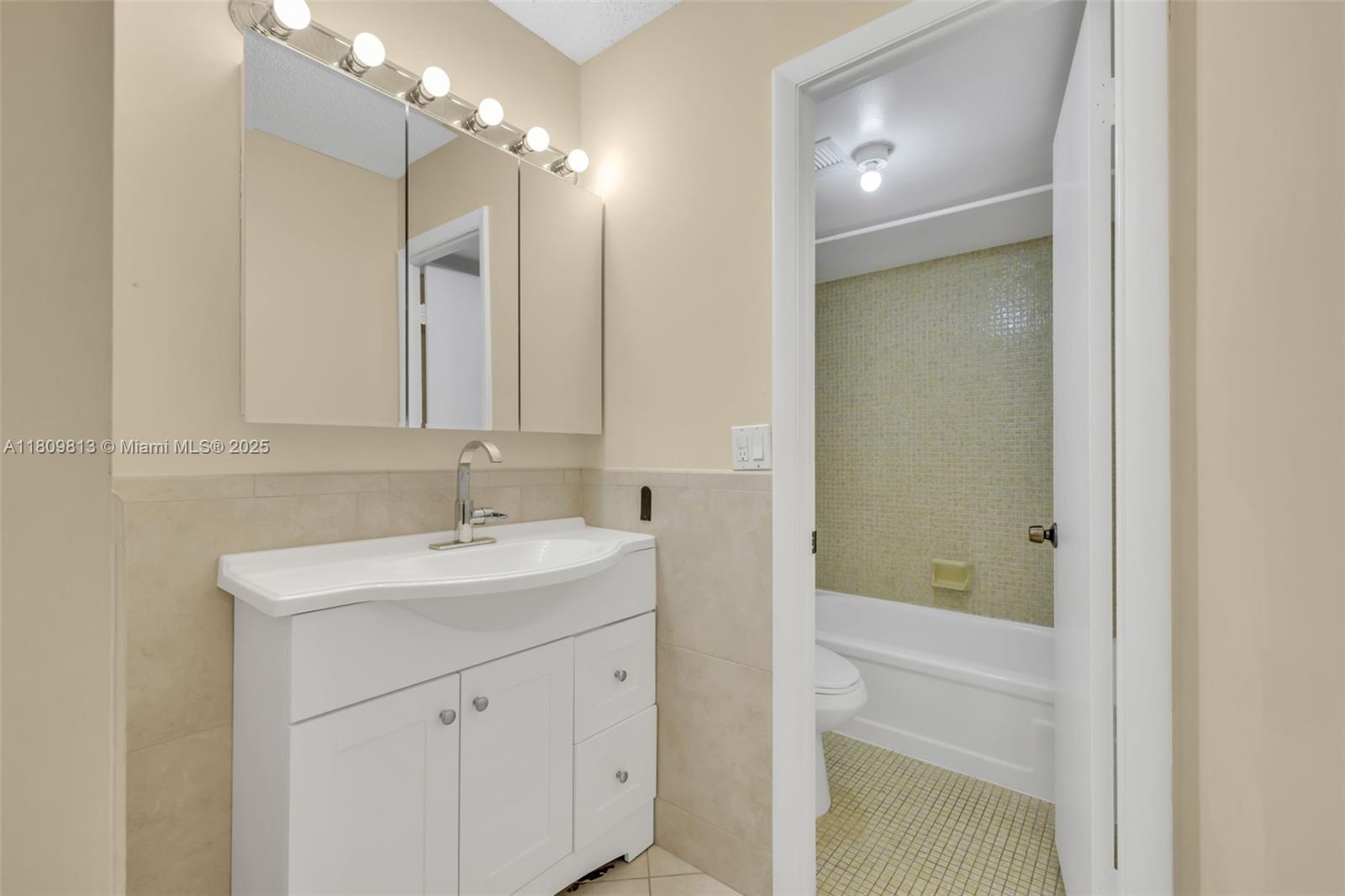 3161 S Ocean Dr #607, Hallandale Beach, Florida image 15