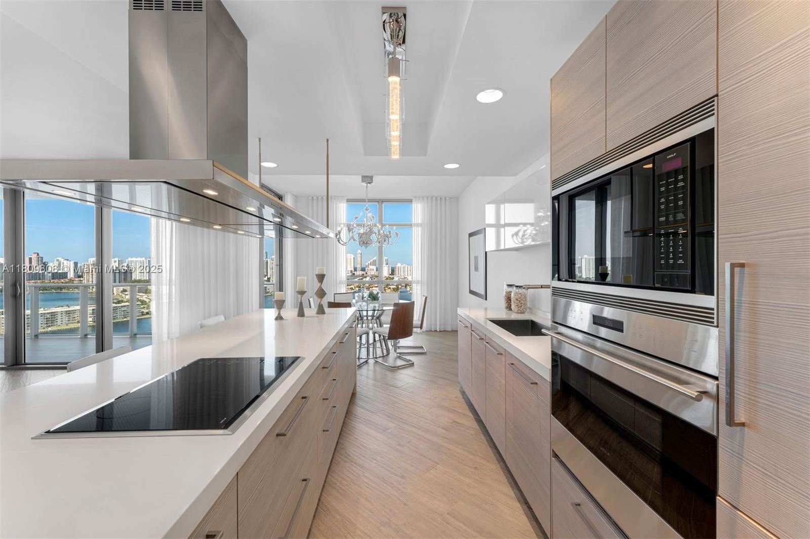 17301 Biscayne Blvd #2210, North Miami Beach, Florida image 6