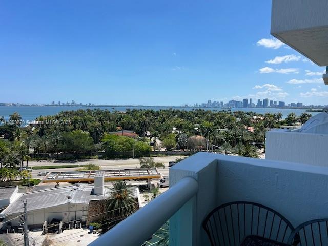 7900 Harbor Island Dr #912, North Bay Village FL 33141