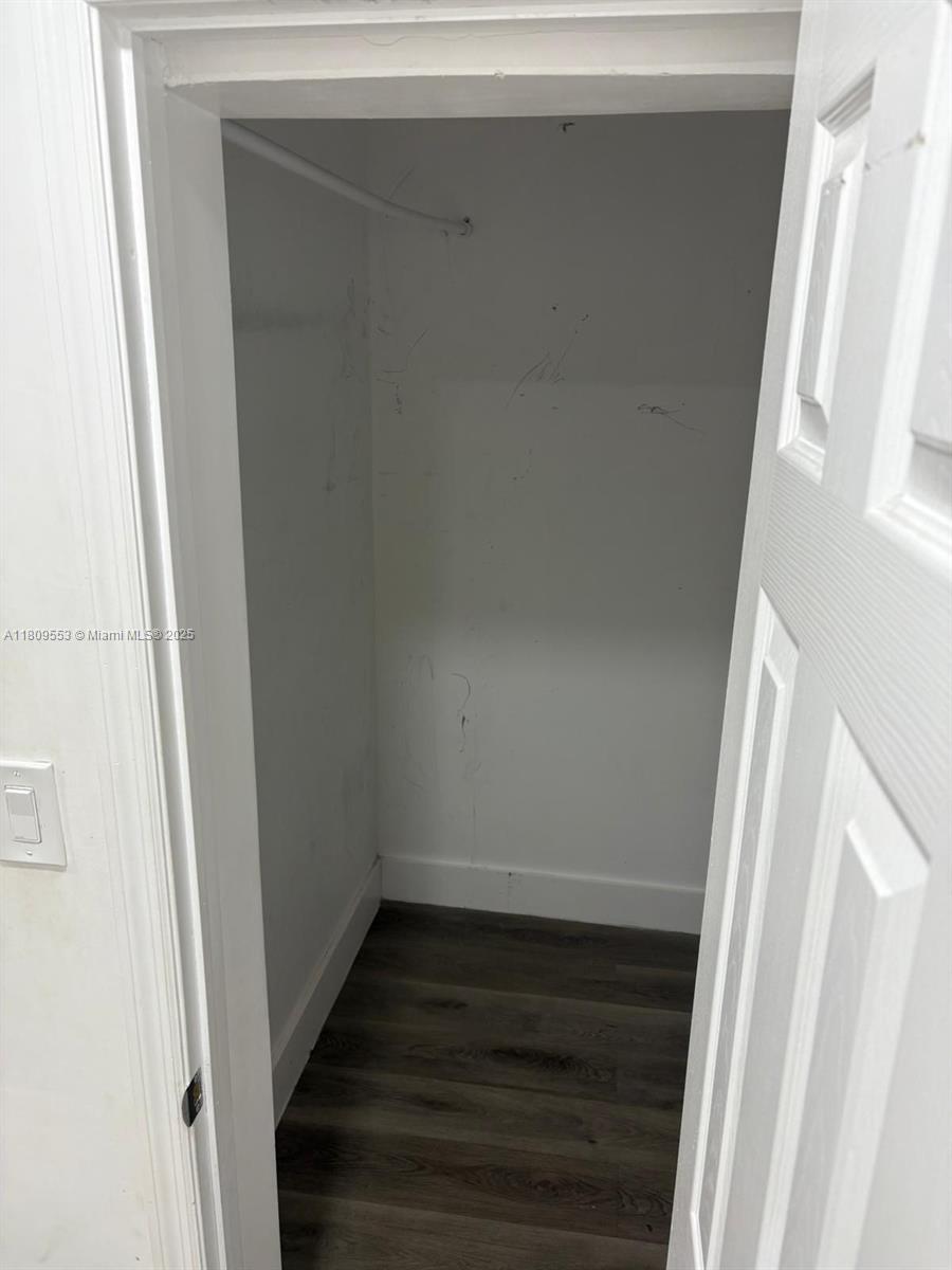 2325 Hayes St, Hollywood, Florida image 22