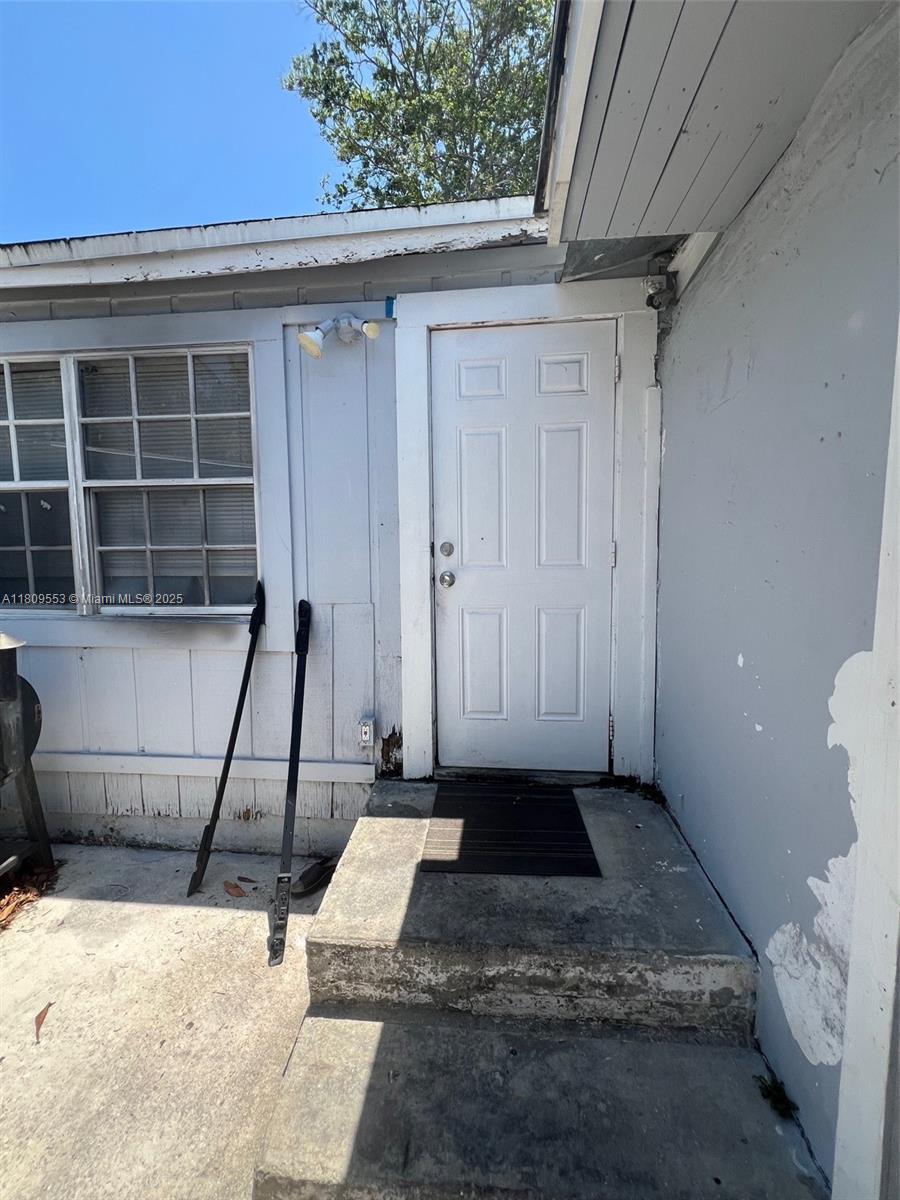 2325 Hayes St, Hollywood, Florida image 5