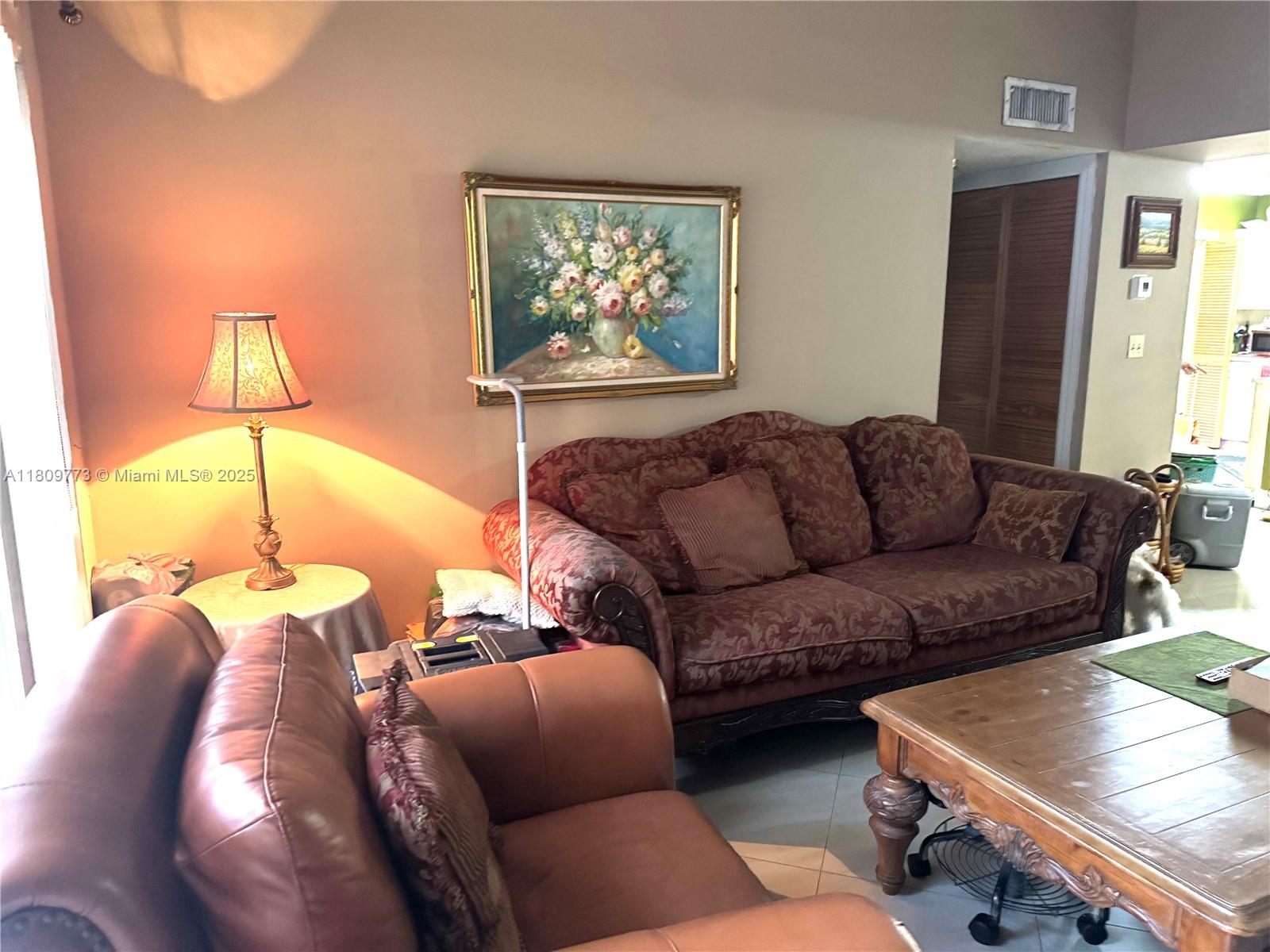 6276 NW 186th St #305, Hialeah, Florida image 11