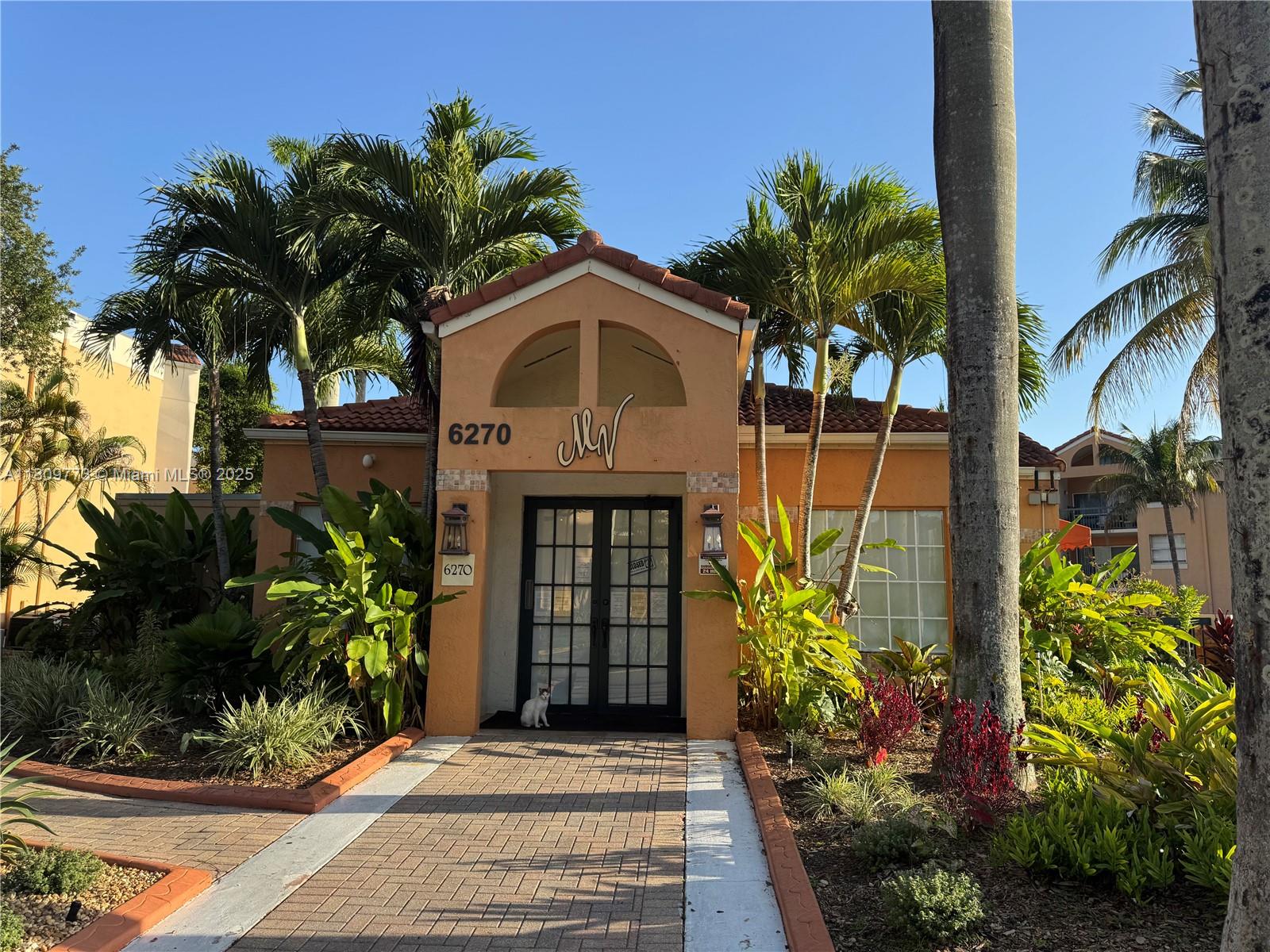 6276 NW 186th St #305, Hialeah, Florida image 4