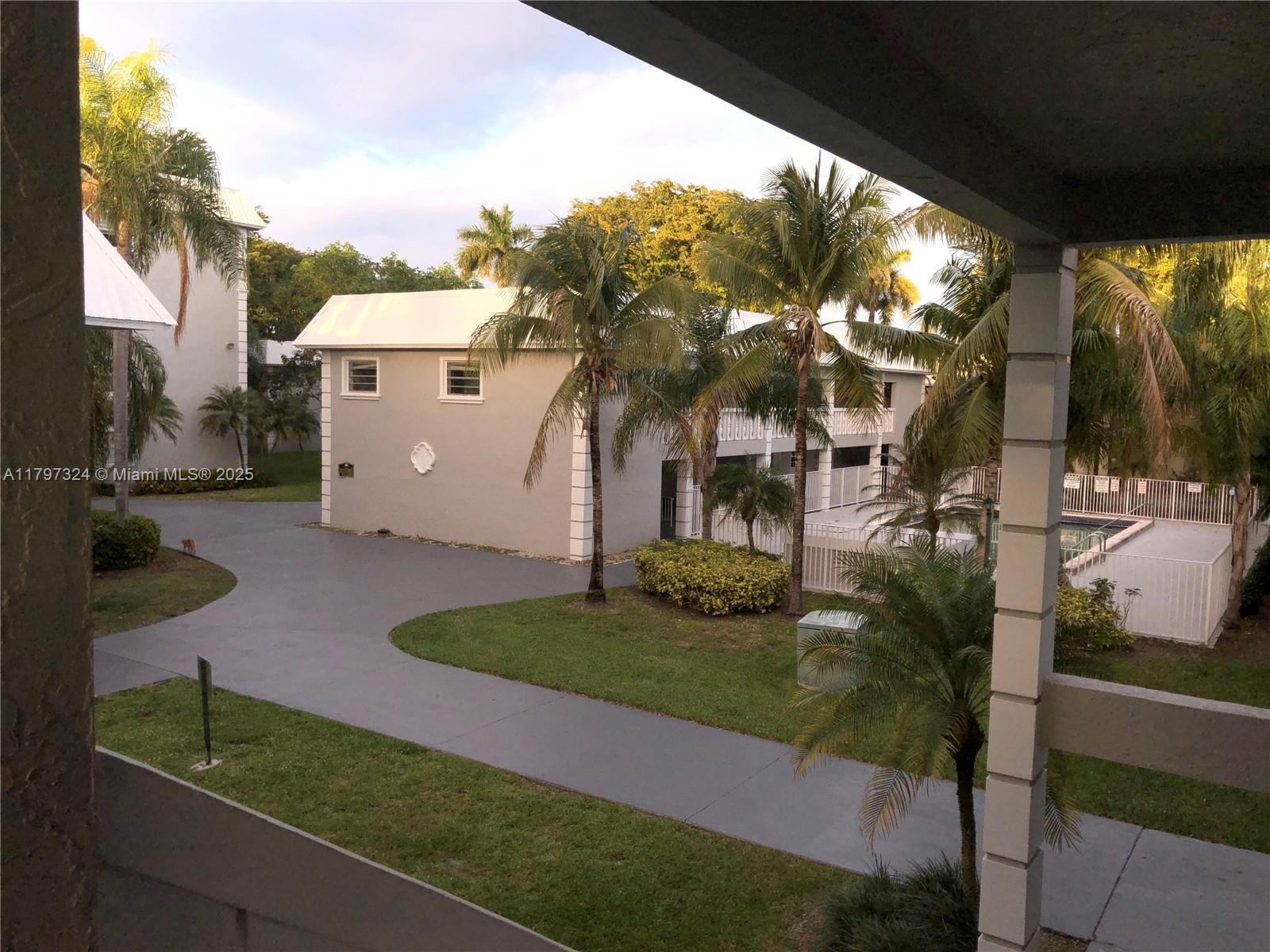 Property photo # 0