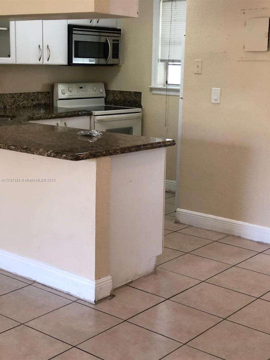 Property photo # 2