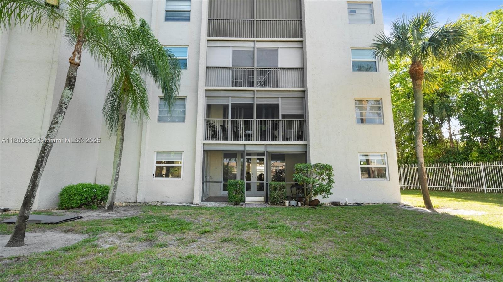 3910 Inverrary Blvd #101-B, Lauderhill, Florida image 23