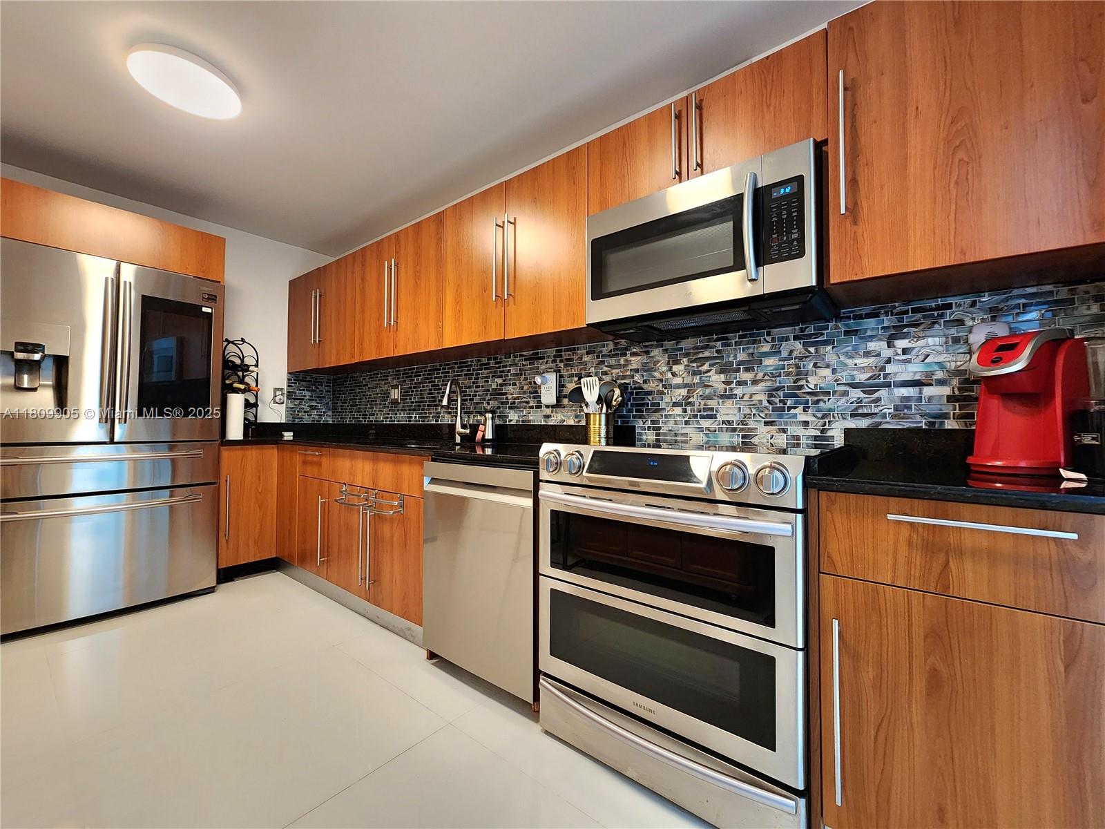 Property photo # 8