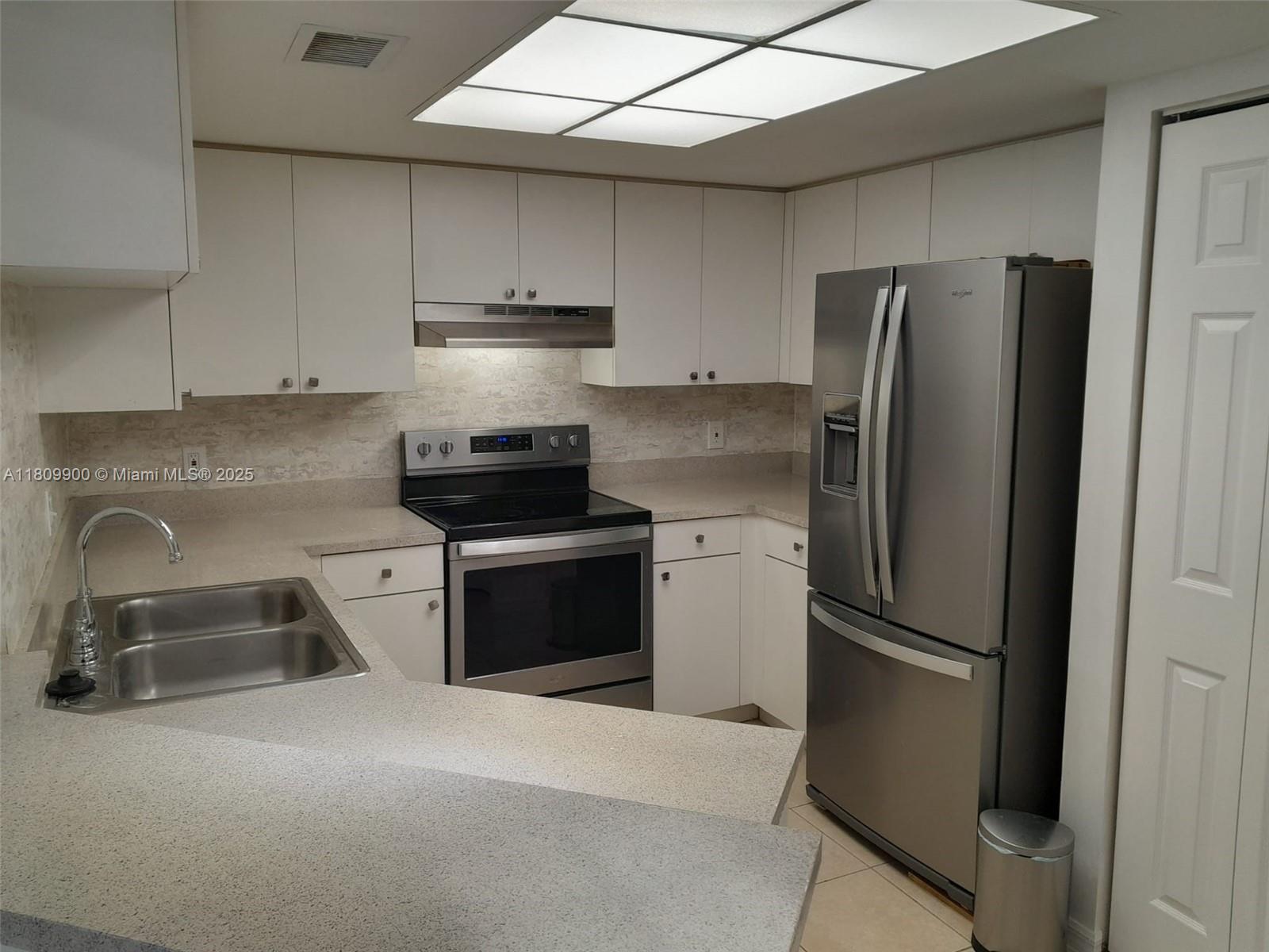 Property photo # 8