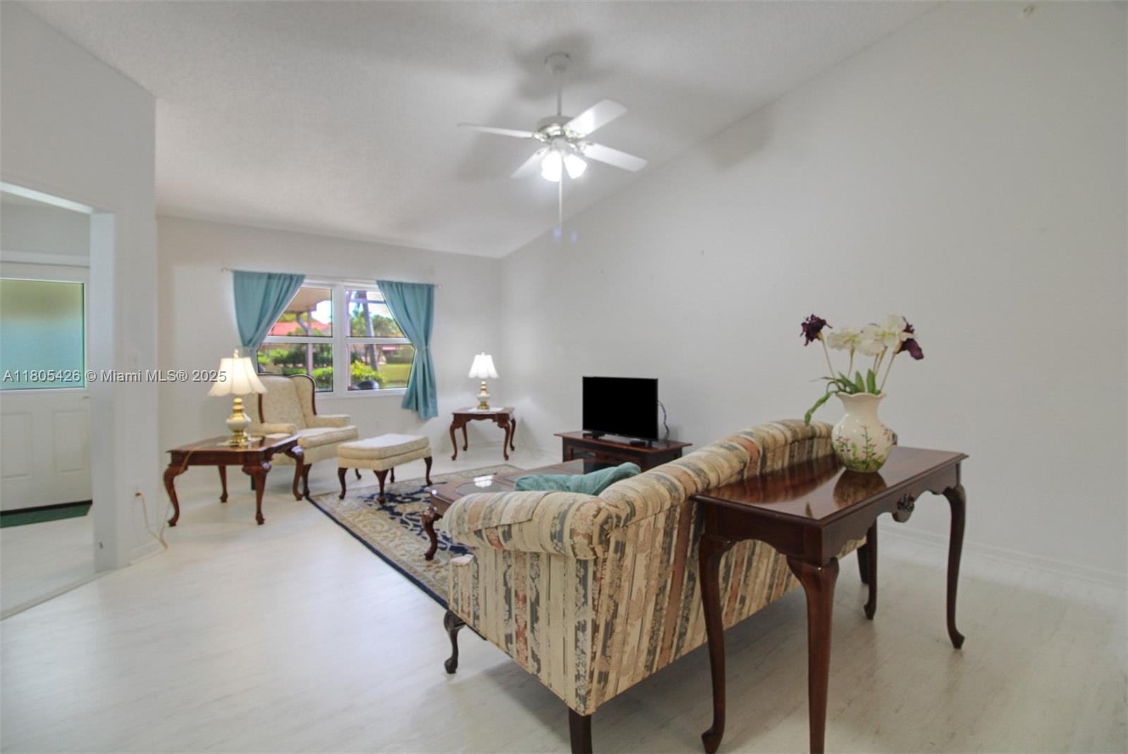 2597 SE 7th Ct, Homestead, Florida image 11