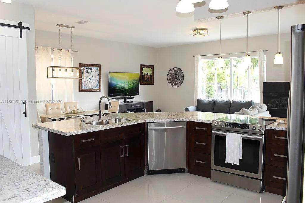 16272 SW 42nd Ter, Miami, Florida image 27
