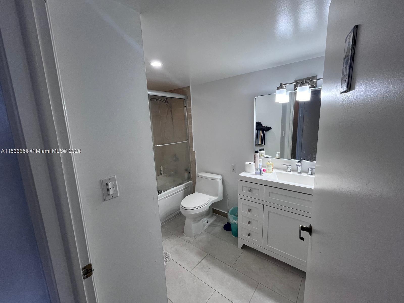 1688 West Ave #706, Miami Beach, Florida image 4