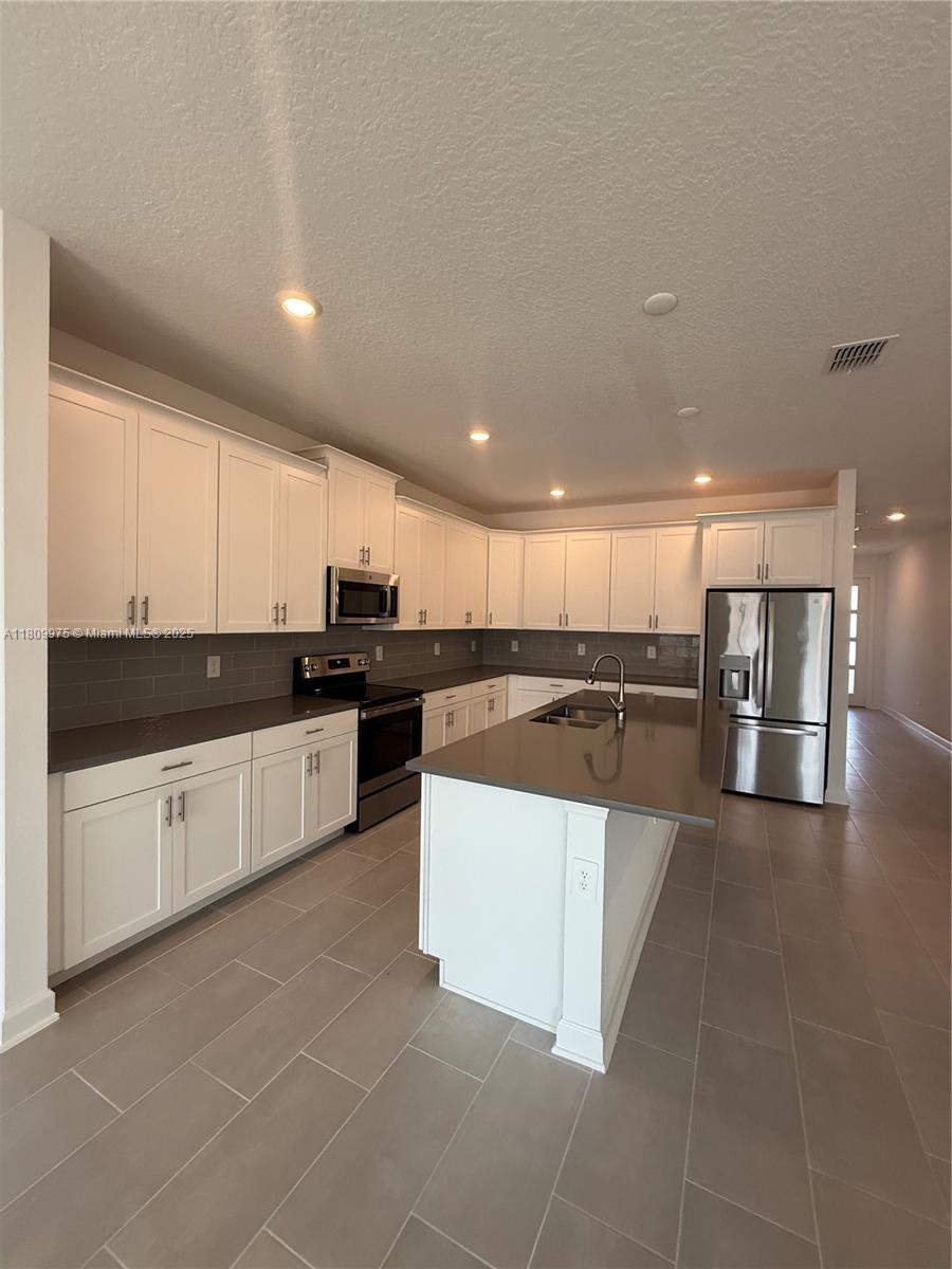 1123 Kingsbarn Street, Davenport, Florida image 10