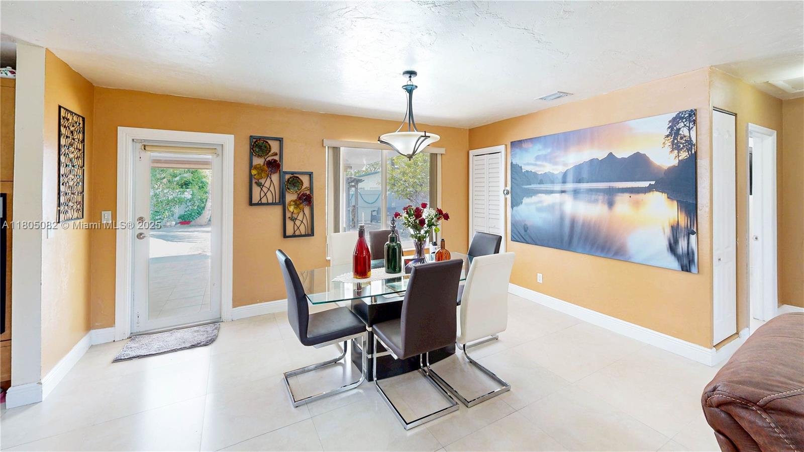 9251 Ocean Curve Dr, Cutler Bay, Florida image 8