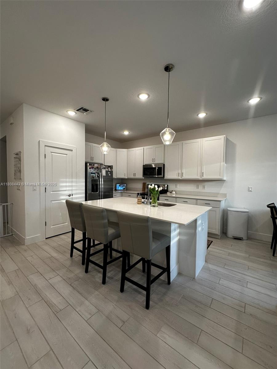 Property photo # 0