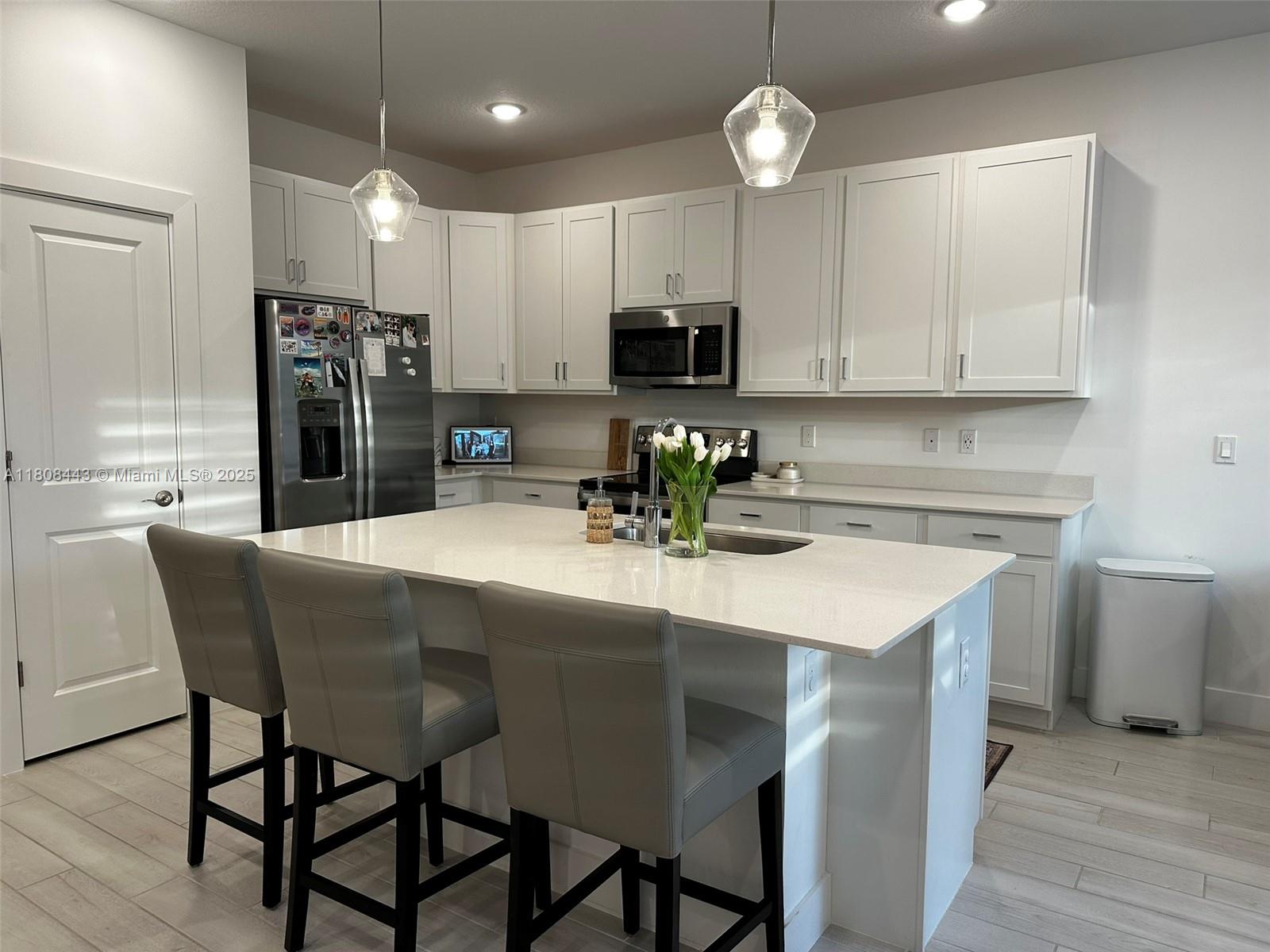 Property photo # 7