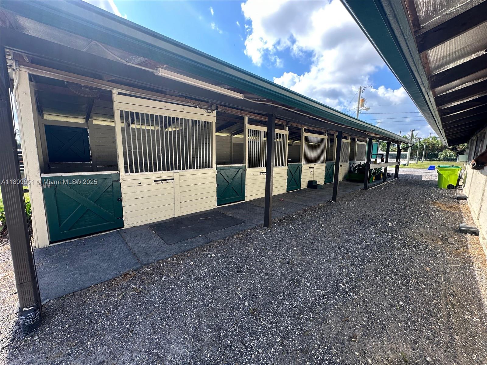 1230 F Rd, Loxahatchee, Florida image 17