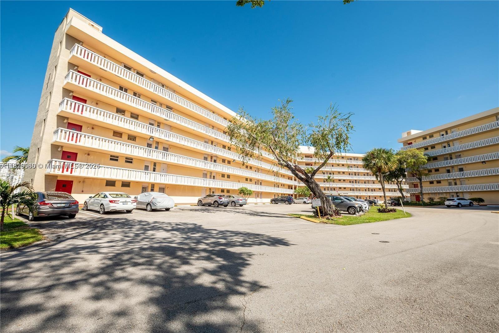 2999 Point East Dr #C-409, Aventura, Florida image 16