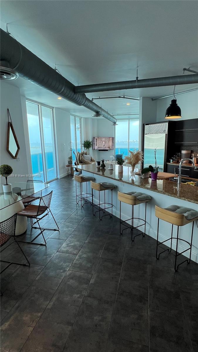700 NE 25th St #1703, Miami, Florida image 40