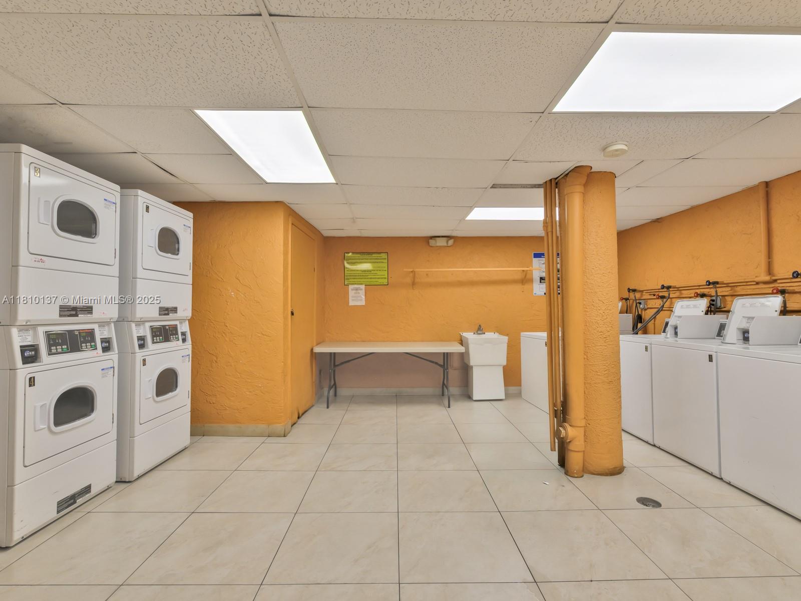 1890 W 56th St #1307, Hialeah, Florida image 38