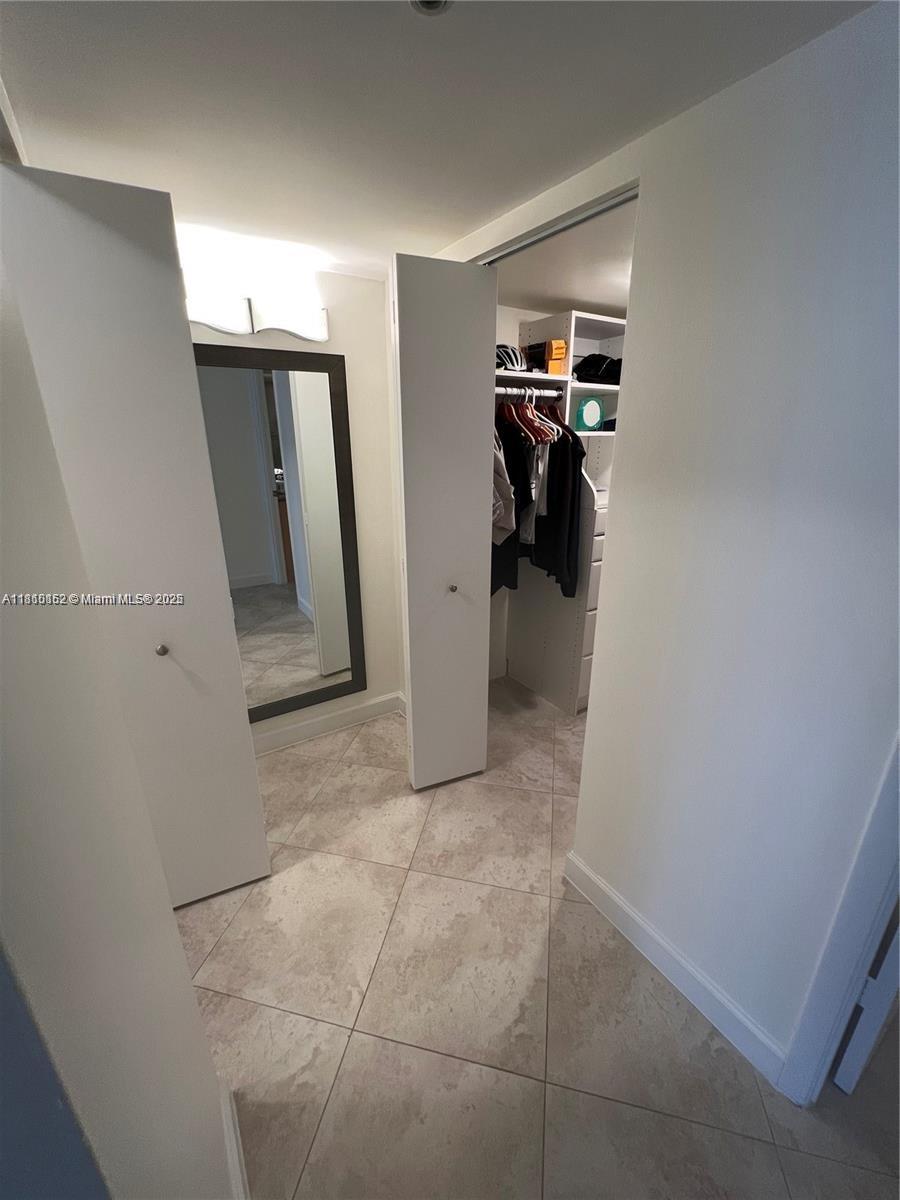 15645 Collins Ave #301, Sunny Isles Beach, Florida image 9