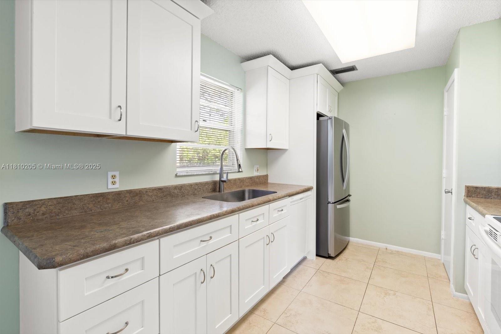 20 Lake Vista Trl #107, Port St. Lucie, Florida image 9