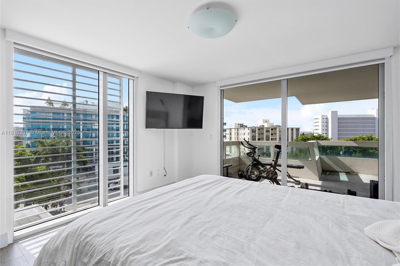 1025 92nd St #707, Bay Harbor Islands, Florida image 12