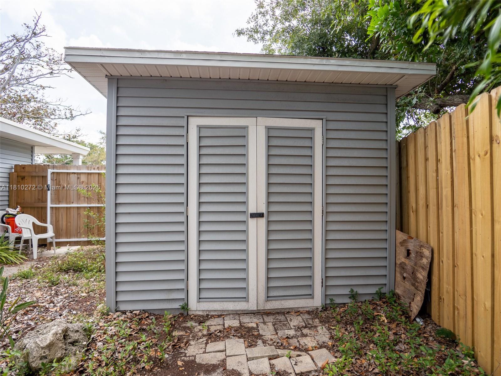 3122 51 St St N, Saint Petersburg, Florida image 17
