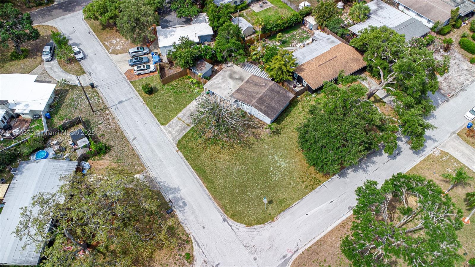 3122 51 St St N, Saint Petersburg, Florida image 3
